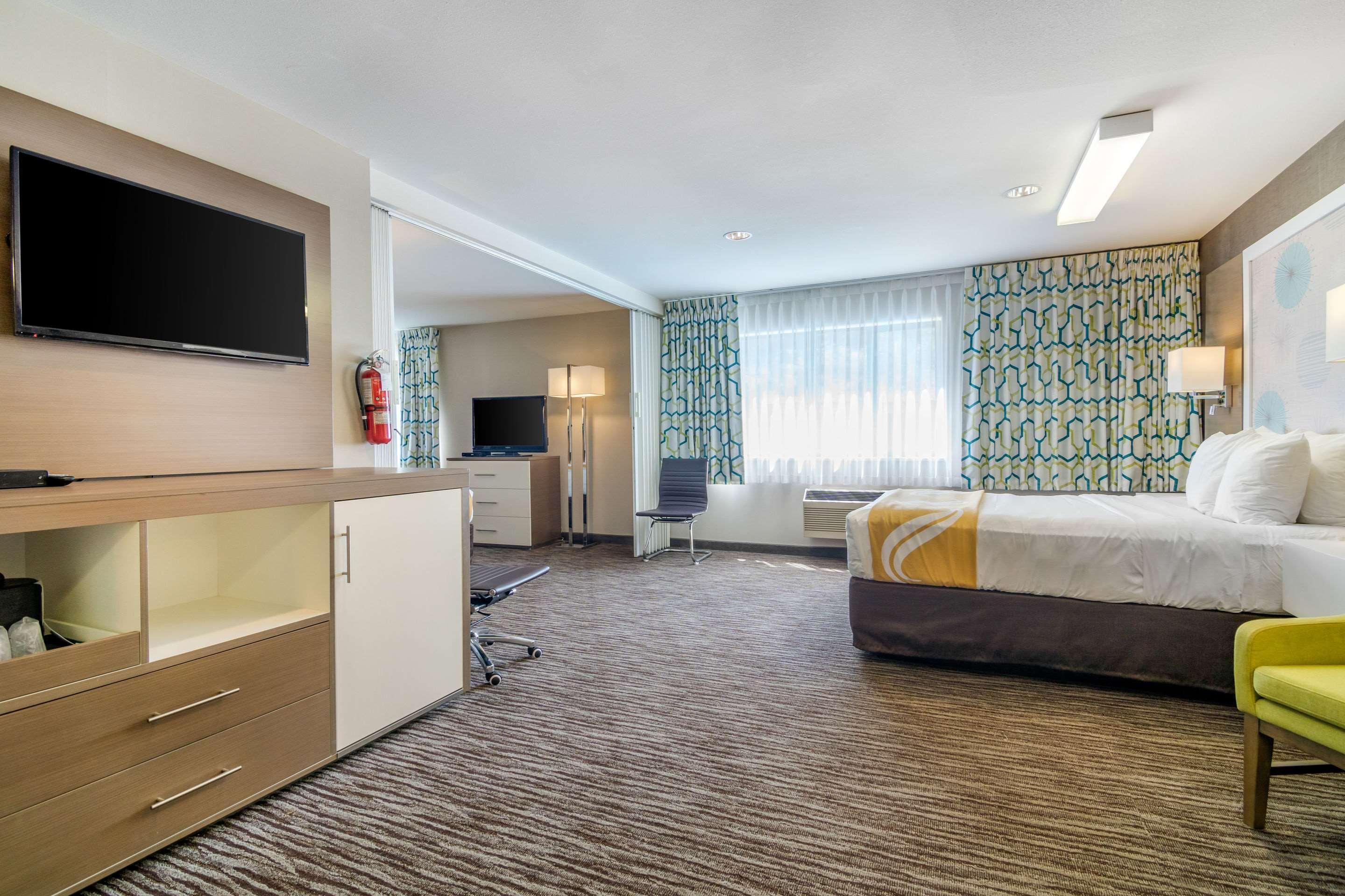 קמלופס Quality Inn מראה חיצוני תמונה